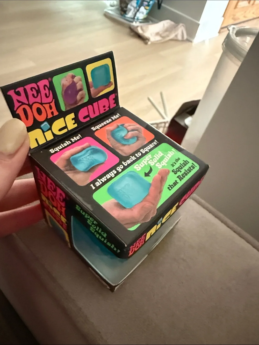 Nice Cube Super Solid Squish - Blue